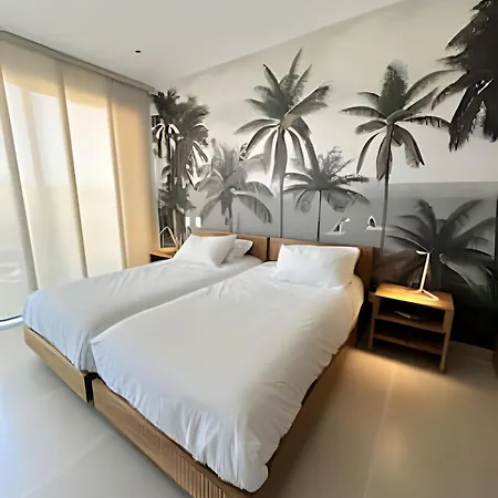Encanto Tropical En *