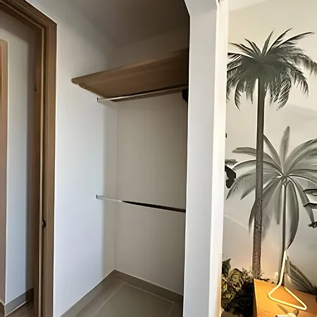 Encanto Tropical En Apartamento